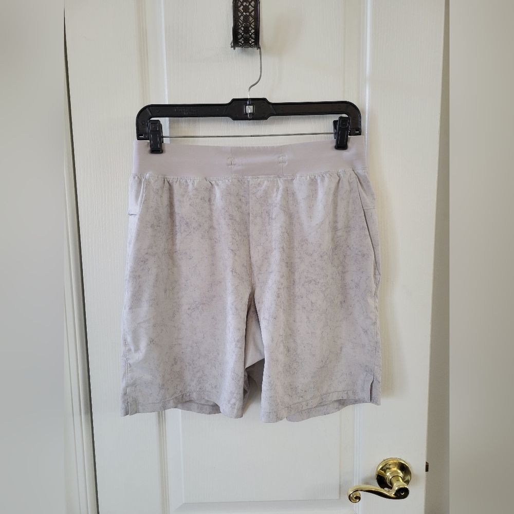 Lululemon T.H.E. Short *Linerless 7" Gravel Dust Gray White Multi Size Medium